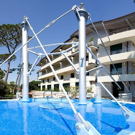 Hotel Acapulco Forte dei Marmi Exterior photo